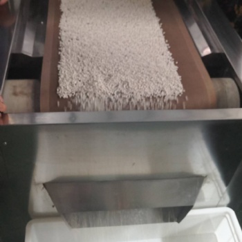 山東黑芝麻糊機械生產(chǎn)線
