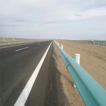 廠家貴州科陽波形護欄、防撞護欄、公路護欄供應四川青川涼水鎮