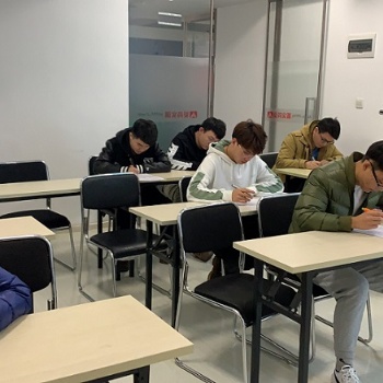 為什么這么多人想要轉(zhuǎn)行學習Java開發(fā)