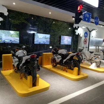 摩托車駕駛模擬器，摩托車教學(xué)設(shè)備