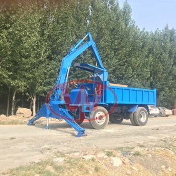 四不像農(nóng)用車帶小挖機價格圖片