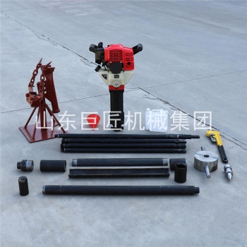 巨匠集團(tuán)QTZ-2汽油動(dòng)力土壤采樣器小型土壤取樣鉆機(jī)