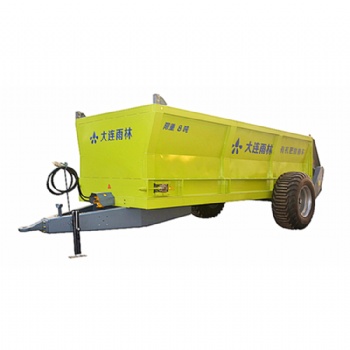 吉林撒肥車廠家 這個(gè)撒糞機(jī)厲害了，方圓十里地?zé)o人敢靠近！施肥機(jī)