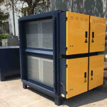 河北泊頭中揚環(huán)保定制油煙凈化器環(huán)保設備工業(yè)餐廳燒烤煙霧凈化設備