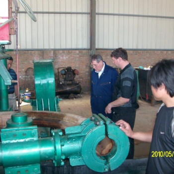 全自動(dòng)液壓彎管機(jī)-中頻彎管機(jī)-大彎機(jī)主成部分