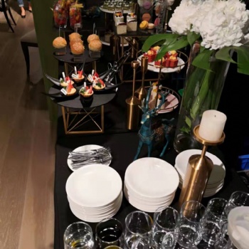 宴會外賣、茶歇、冷餐自助餐、企業(yè)年會、專業(yè)服務(wù)