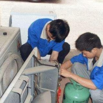 武漢格力空調(diào)維修點(diǎn)*維修服務(wù)電話*地址加氟保養(yǎng)安裝移機(jī)急修