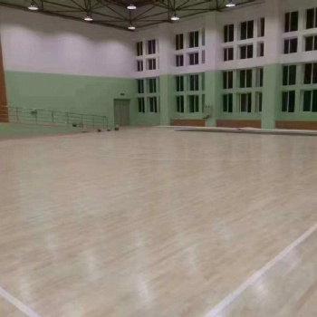 運(yùn)動木地板安裝，包頭體育館運(yùn)動木地板選擇品牌勝楓