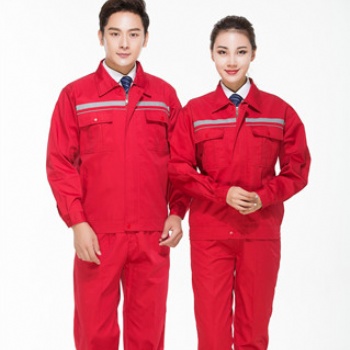 訂做工作服要注意哪些問題 -20年定制經(jīng)驗(yàn)+個(gè)性化定制-風(fēng)華服裝