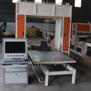 瓦楞紙，泡沫板，貓抓板數控造型切割機