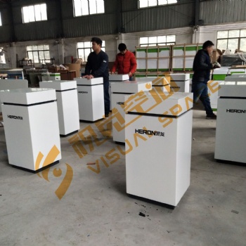 視覺空間定制新款高端智能鎖展示柜臺(tái)