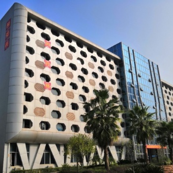 2019贛州電子工業(yè)技術(shù)學(xué)校**詳細(xì)的收費(fèi)標(biāo)準(zhǔn)及相關(guān)助學(xué)政策