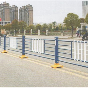 成都道路護(hù)欄廠家-四川道路護(hù)欄廠家