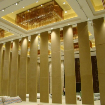 內(nèi)蒙古呼和浩特餐廳無地軌移動隔斷，呼和浩特活動隔斷制造商