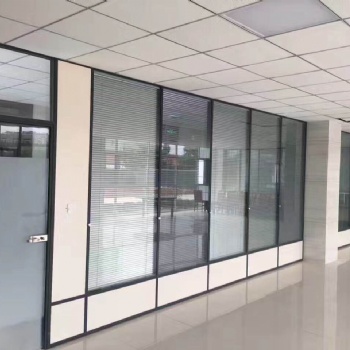 西安辦公室裝修之成品高隔的合理應(yīng)運