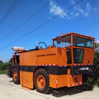 GP60型共振式破碎機(jī)出租，共振碎石化施工單位，選山東興路