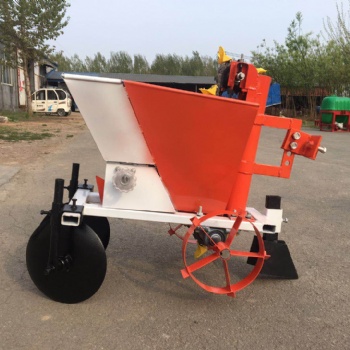 土豆播種機(jī) 手扶土豆播種機(jī) 土豆種植機(jī)