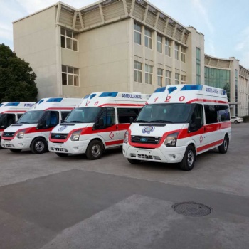 全順V348國六長軸高頂重癥監(jiān)護(hù)型救護(hù)車