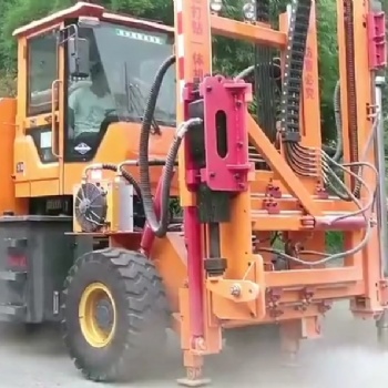 重慶公路護欄打鉆機之鄉(xiāng)廠家