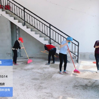 美吉亞空調(diào)主機(jī)清洗、機(jī)房清洗、水塔清洗