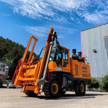 重慶公路護(hù)欄打鉆一體機(jī)（廠家）公路護(hù)欄鉆孔、打樁、橋梁鉆孔