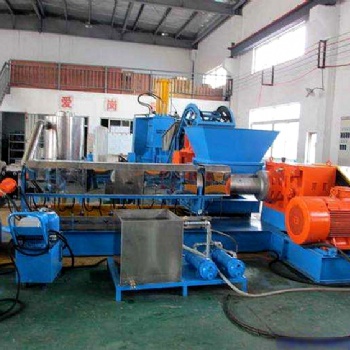 PVC電纜料造粒機(jī)機(jī)組 呼吸機(jī)導(dǎo)管