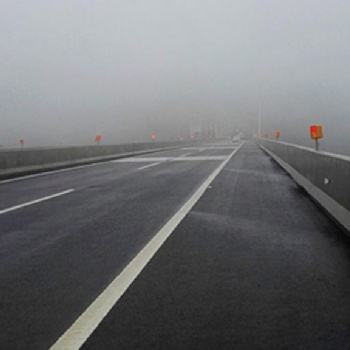 深圳立達(dá)無(wú)線控制智能霧燈 高速霧區(qū)防霧燈 公路霧區(qū)邊緣標(biāo)
