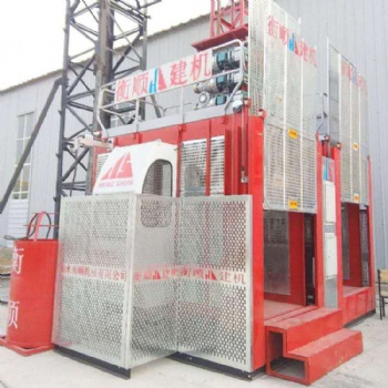 廣州建筑施工升降機(jī)物料提升機(jī)sc200/200齒輪式施工電梯人貨兩用