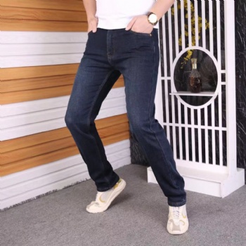 品牌牛仔褲庫(kù)存服裝批發(fā)廠家一手地?cái)傌浽捶b批發(fā)