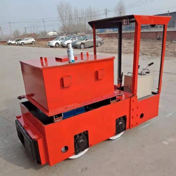 廠家蓄電池電機車質(zhì)優(yōu)價廉穩(wěn)定性好 堅固耐用 蓄電池電機車