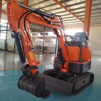 挖掘機 科普192發動機，10馬力整機寬度1.5米，挖深1.4米挖斗40公分 可配多種輔具