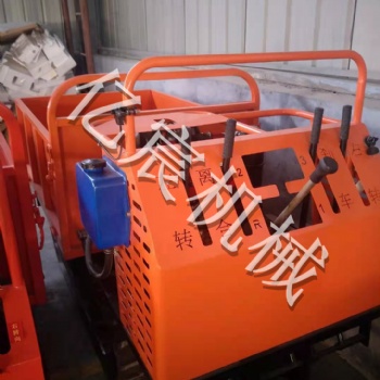 1.5T履帶運(yùn)輸車 南方山地用運(yùn)輸車 代替馬幫 工程用運(yùn)輸車 爬坡王