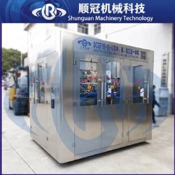 純凈水灌裝機(jī)廠家直供