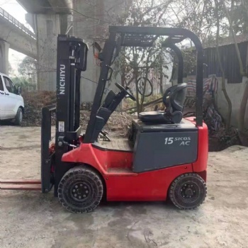 成都專業(yè)做電動叉車買賣租賃！