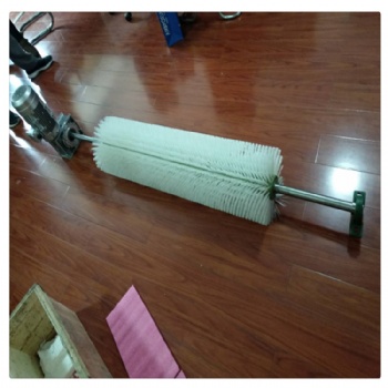 皮帶機(jī)清掃器 尼龍毛刷型清掃器 刷滾清掃器 停車(chē)坐愛(ài)楓林晚