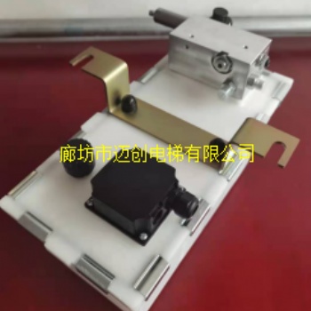 緊湊型動(dòng)力單元，可用于升降臺(tái)、液壓支撐斜坡及其它應(yīng)用