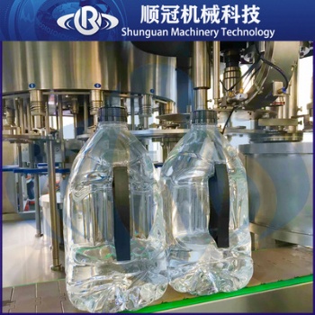 一次性大瓶水生產(chǎn)線廠家 三合一灌裝機(jī)設(shè)備