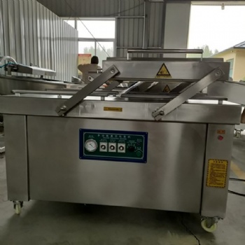濰坊盈泰食品真**裝機(jī)械600L