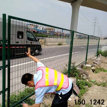 中山鄉(xiāng)村振興圍欄廠家 農村改造圍欄網 公路圍網