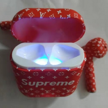東莞建成輝塑膠水轉(zhuǎn)印加工-適用各種耳機(jī)殼水貼噴油加工-來(lái)圖來(lái)樣定制