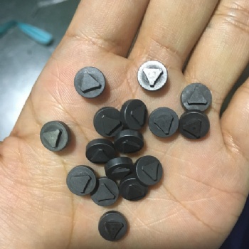 廠家長期出售石墨銷釘 PECVD石墨舟用石墨銷 高性價(jià)比卡點(diǎn)