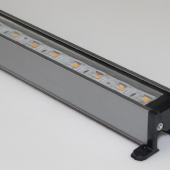 南京外控全彩線條燈工程燈具生產廠家dmx512線條燈技術優良品質明可諾照明
