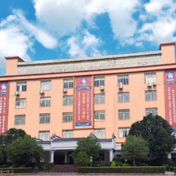 招代理商，預(yù)混合飼料添加劑廠家，區(qū)域保護(hù)嚴(yán)格，廠家定制代加工【合準(zhǔn)動物營養(yǎng)】