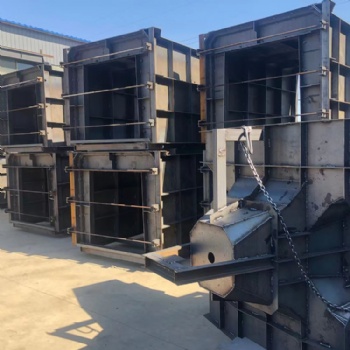 矩形槽鐵模具廠家供應(yīng)，預(yù)制矩形槽鋼模具質(zhì)優(yōu)價廉