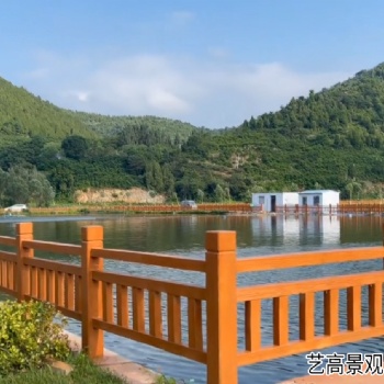 福建仿木欄桿施工圖集，莆田仿木護欄廠家生產(chǎn)材料價格多少錢