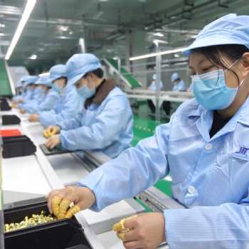 pcba檢測(cè)過程中人工目檢起到的作用