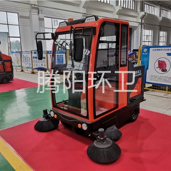 駕駛式電動(dòng)掃地車(chē)有什么功能