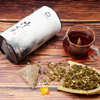 含寄生蟲**多的2種蔬菜，沒營養還貴，商家自己從不吃