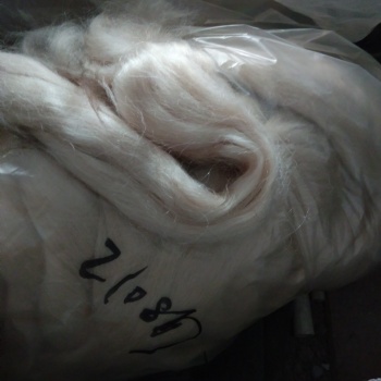 純白色 35UM細(xì)度 馬海毛條