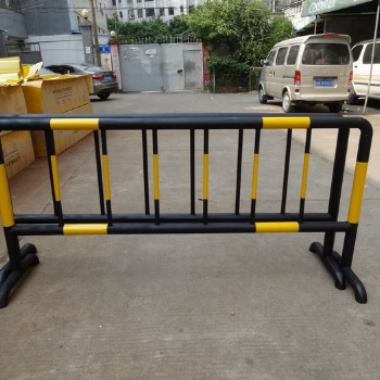 廣東惠州,黑色鐵馬租憑,花園柵欄,機(jī)場(chǎng)護(hù)欄網(wǎng)片